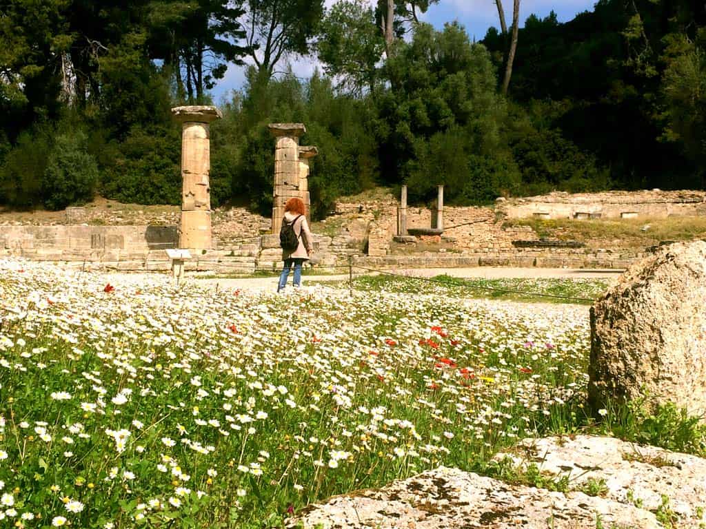 private day tours from Athens to ancient olympia & temple of Zeus